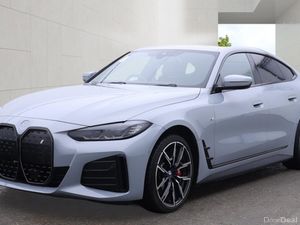 232 BMW i4 eDrive40 M Sport Pro - Image 3
