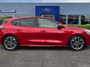 Ford Focus 1.0 EcoBoost Hybrid mHEV ST-Line X 5dr - Image 3