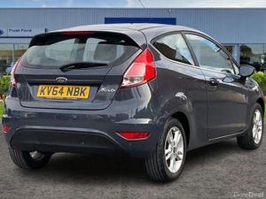 Ford Fiesta 1.25 82 Zetec 3dr - Image 4