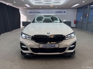 BMW 3-Series 320D Touring XDrive M Sport - Image 2