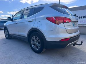 151 Hyundai Santa Fe 2.2 CRDi 4WD Special Edition - Image 2