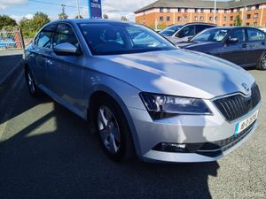 SKODA SUPERB 1.6TDI STYLE 120BHP - Image 3