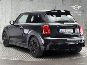 Mini Cooper 3-Door Cooper Sport - Image 2