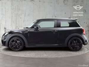 Mini Cooper 3-Door Cooper Sport - Image 3