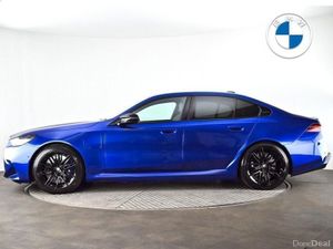 BMW M5 Saloon - Image 3
