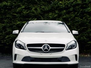 Mercedes Benz A180 2016 | Blind Spot Assist - Image 3