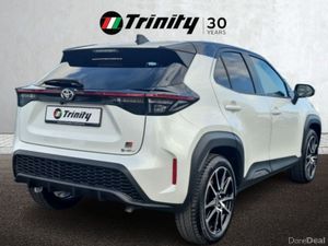 Toyota Yaris Cross ** GR SPORT ** CONTRAST BLACK R - Image 3