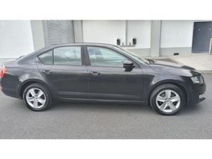 Skoda Octavia / 2013 / 1.6 DIESEL / MANUAL - Image 4