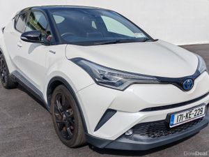 2017 Toyota C-HR HYBRID LUNA SPORT LAUNCH ED 4DR - Image 2