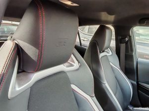 Toyota Corolla GR Sport 2023 - Image 4