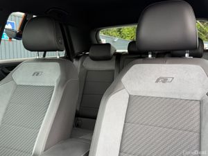 Volkswagen T-Roc R-LINE - 2.0L DIESEL - AUTO - 12M - Image 4