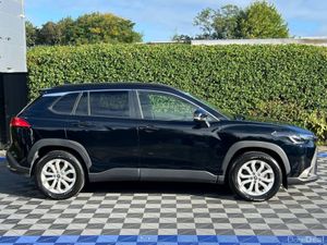 Toyota Corolla Cross 1.8 HYBRID AUTO // ADAPTIVE C - Image 2