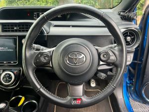 Toyota Aqua GR-SPORT 1.5 HYBRID AUTO // CRUISE CON - Image 4
