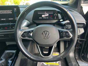 Volkswagen ID.4 PURE 52KWH //ADAPTIVE CRUISE CONTR - Image 4