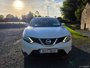 Nissan Qashqai diesel SV ( NCT and TAX ) - Image 3