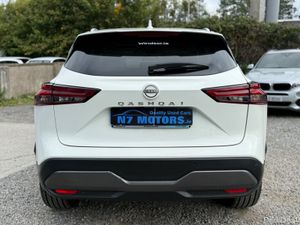 2023 Nissan Qashqai 1.3 HYB SV PREMIUM CVT AUTO - Image 4