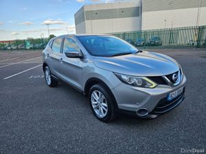Nissan Qashqai 1.2 PETROL, ACENTA SMART MODEL, LOW - Image 4