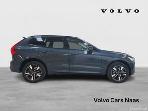 Volvo XC60 PLUS DARK AWD - Image 4