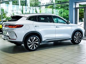 BYD SEAL U Demo Plug in Hybrid Comfort - Image 2