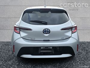 Toyota Corolla Sports Hybrid G - Image 4