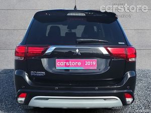 Mitsubishi Outlander PHEV G 4WD - Image 4