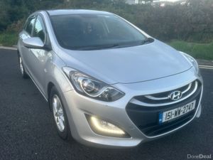 2015 HYUNDAI I301.6 CRDI DELUX - Image 2