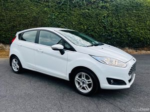 Ford Fiesta MCA TITANIUM 1.25 60PS M5 4 4DR - Image 3