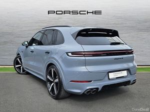 Porsche Cayenne S E-Hybrid - Image 3