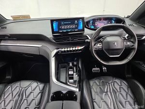 Peugeot 3008 1.6 ALLURE PHEV AUTO - Image 4