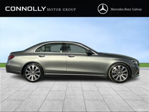 Mercedes-Benz E-Class E220d Exclusive - Image 4