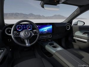 Mercedes-Benz CLA CLA 200 ELECTRIC PROGRESSIVE - Image 2