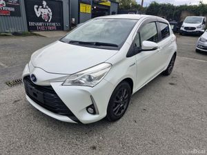 2017 Toyota Vitz 1.5L Hybrid Low Miles Automatic - Image 2