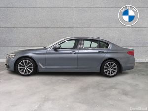 BMW 5-Series 520d SE Saloon - Image 4
