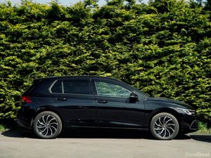 Volkswagen Golf TDI 2.0 2023 | High spec - Image 4