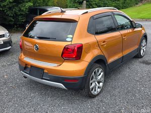 152 Polo Cross Highline. Automatic - Image 3