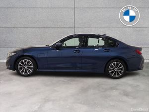 BMW 3-Series 330e Sport Saloon - Image 4