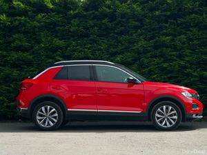 Volkswagen T-Roc 2.0 TDI Design 2021 - Image 4