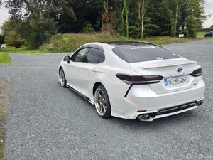 Toyota camry 2.5 petrol hybrid ( new 2 year NCT ) - Image 3