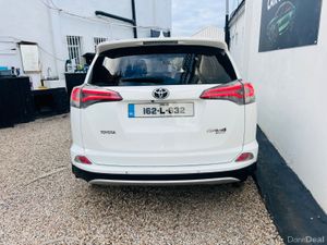 2016 Toyota RAV4 2.0 D4D LUNA SPORT - Image 4