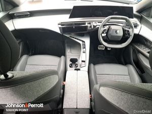 Peugeot 5008 1.2 MHEV 145bhp E-DCS6 Allure - Image 4