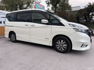 191 Nissan Serena 2.0Petrol Plug-in Hybrid 360 - Image 4