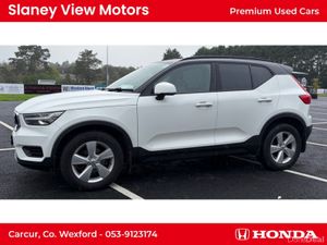 Volvo XC40 D3 5DR - Image 2