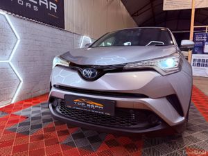 182 Toyota CHR 1.8 Petrol Hybrid - Image 3