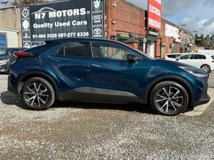 2024 Toyota C-HR 2.0 Plug-in HYBRID VVT-I DESIGN - Image 2
