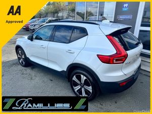 Volvo XC40 DARK Edition T4 Plus Auto, 12 Month War - Image 4