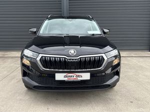 Skoda Karoq SELECTION 2.0 TDI 115HP  * Reverse Cam - Image 2