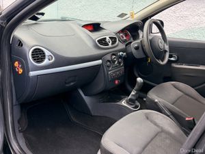 Renault Clio 2010 with FRESH NCT - Image 3