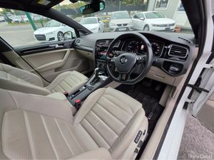 Volkswagen Golf LEATHER ( 192 REG ) 2.0 TDI FULL L - Image 3