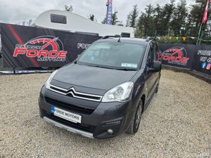 Citroen Berlingo Multispace Automatic 2016 - Image 2