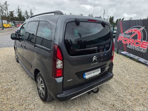 Citroen Berlingo Multispace Automatic 2016 - Image 3